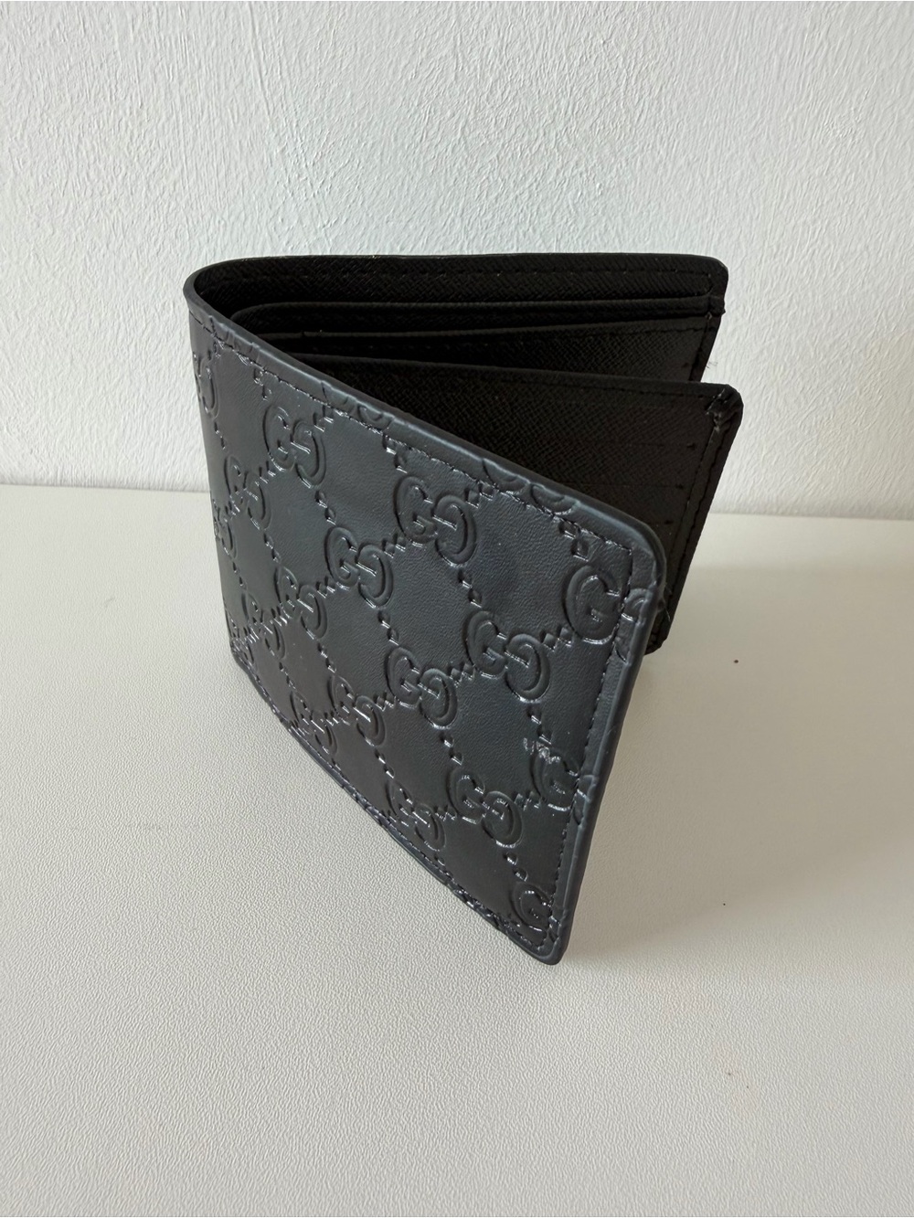 Gucci Black GG Monogram Bifold Wallet - Picture 2 of 4